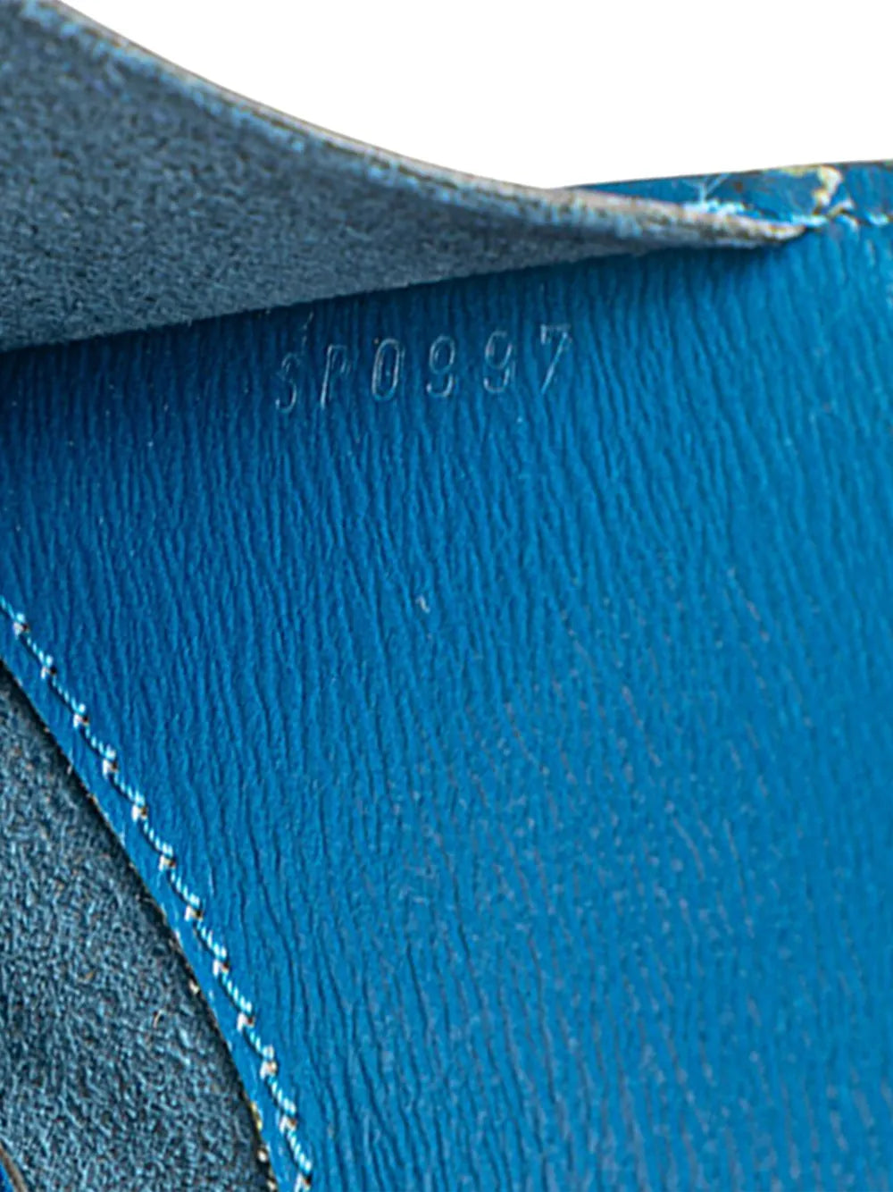 Pre-OwnedLouis Vuitton Pre-Owned1997 Epi Cluny shoulder bag