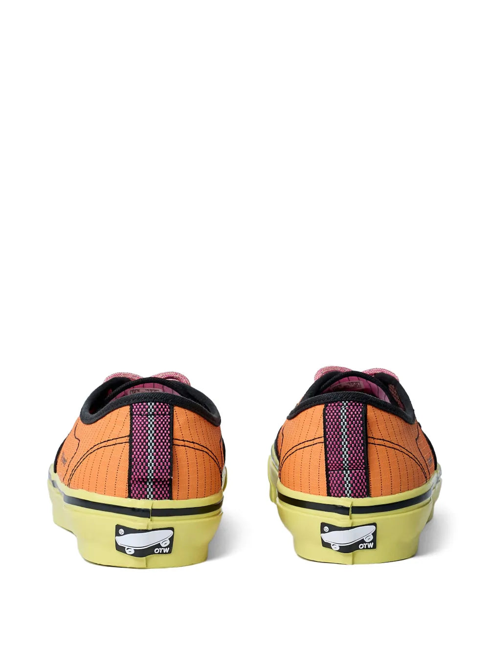 Vans Contrast Panel Low-Top Sneakers