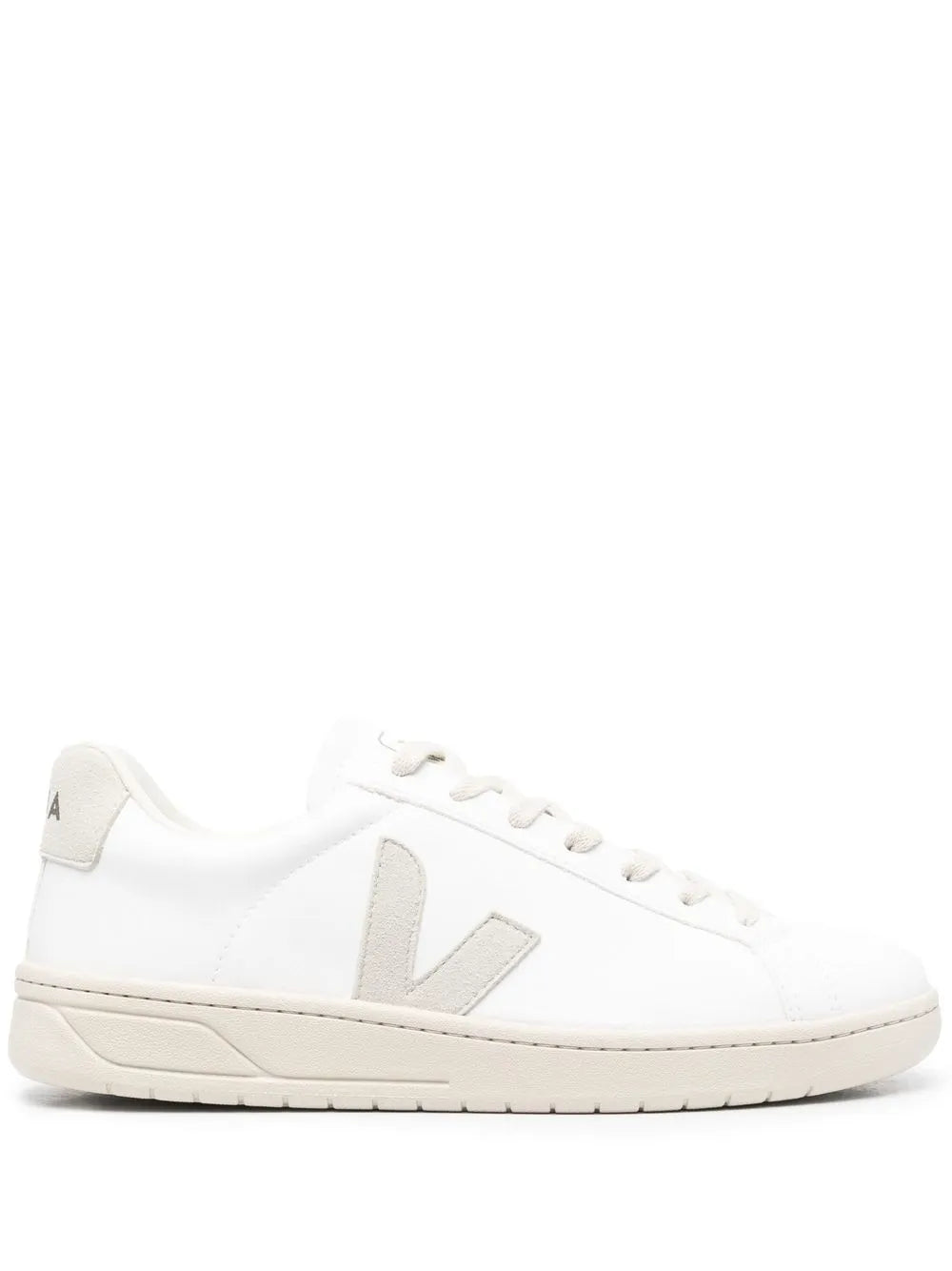 Veja Low-Top Sneakers