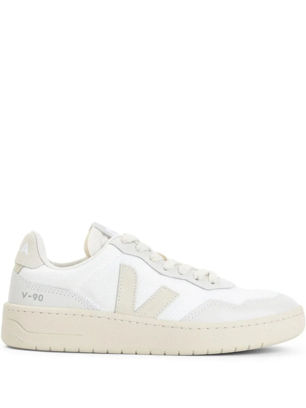 Veja V-90 Trainers