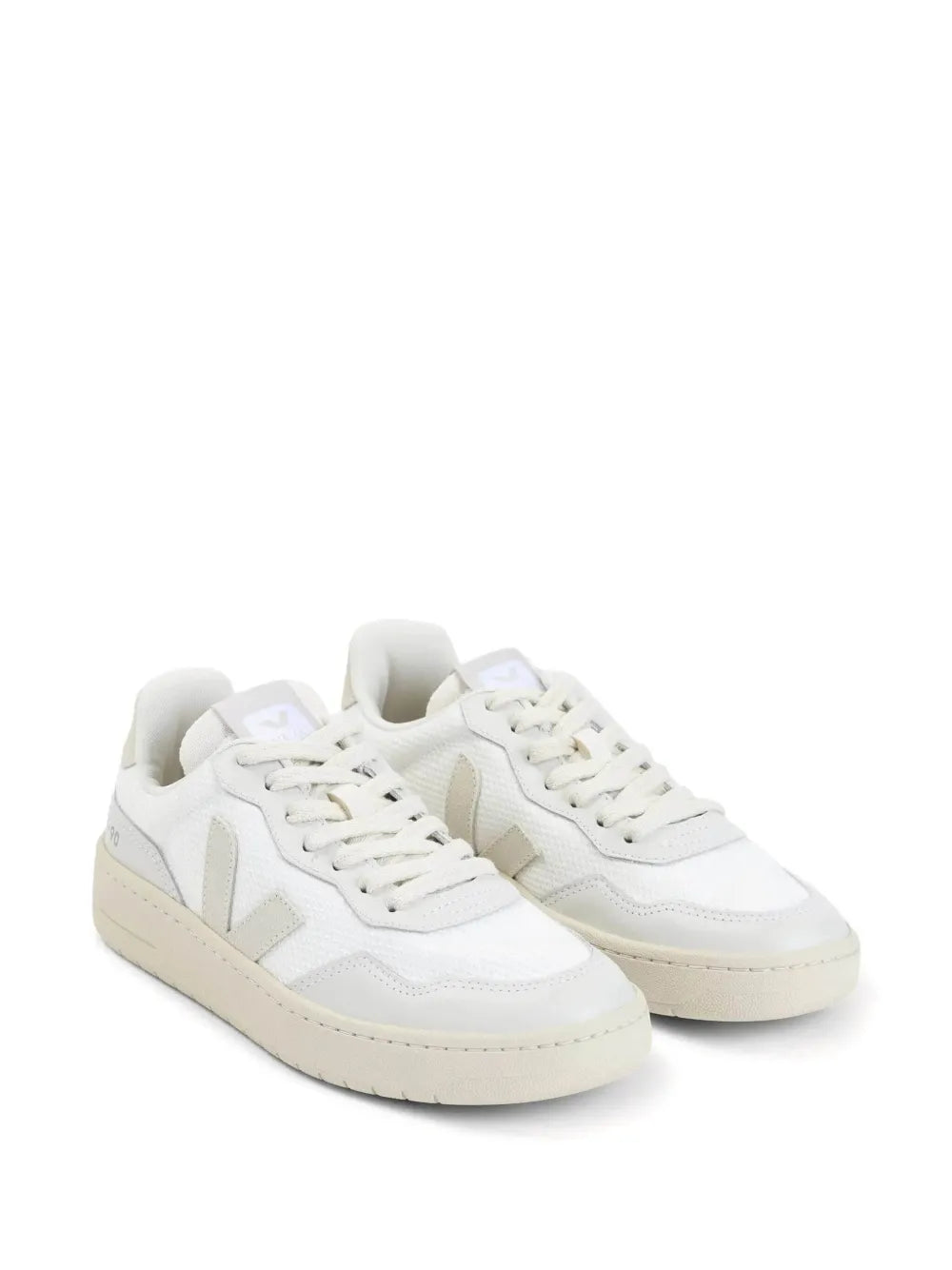 Veja V-90 Trainers