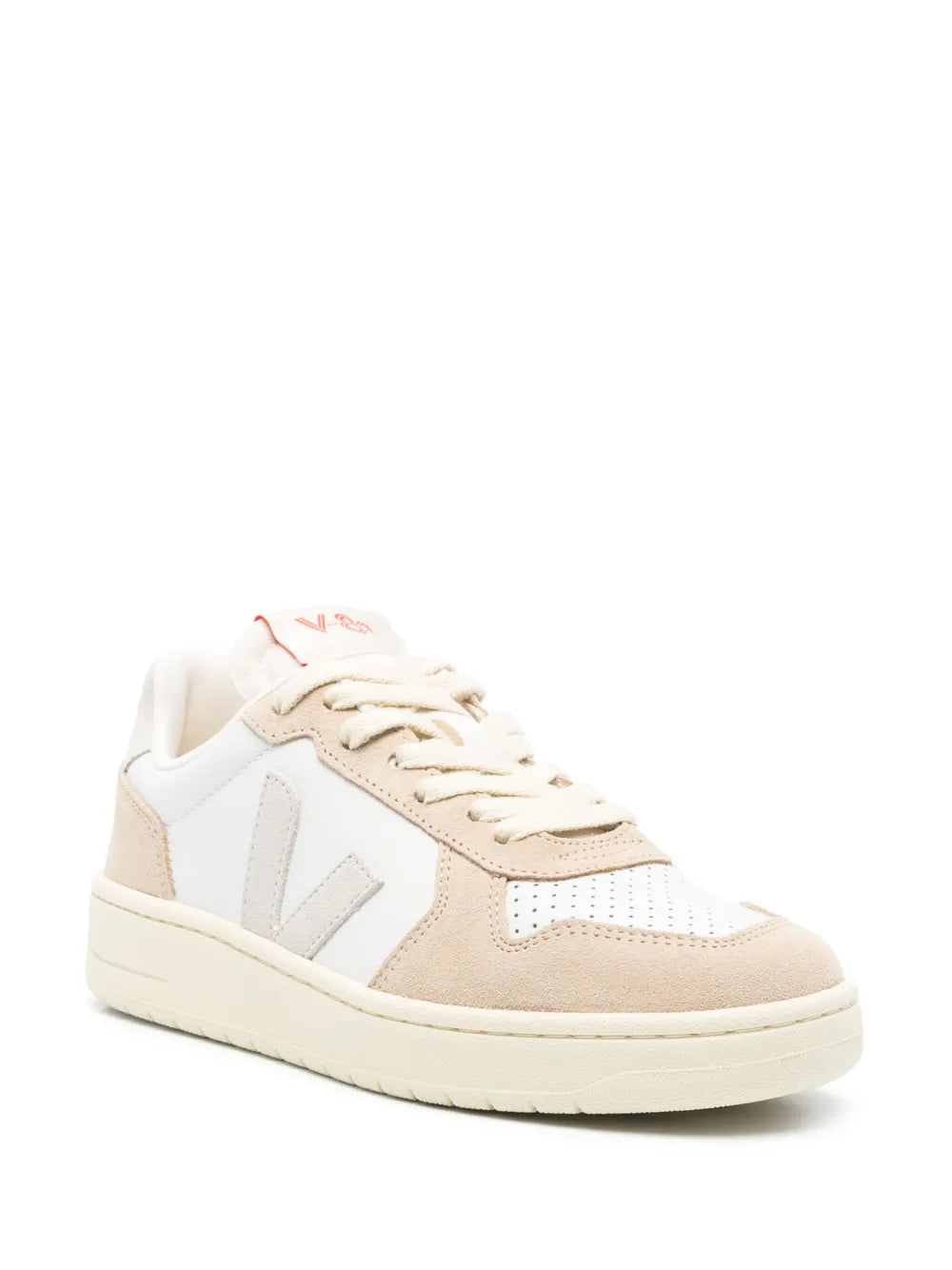 Veja V-82 Sneakers