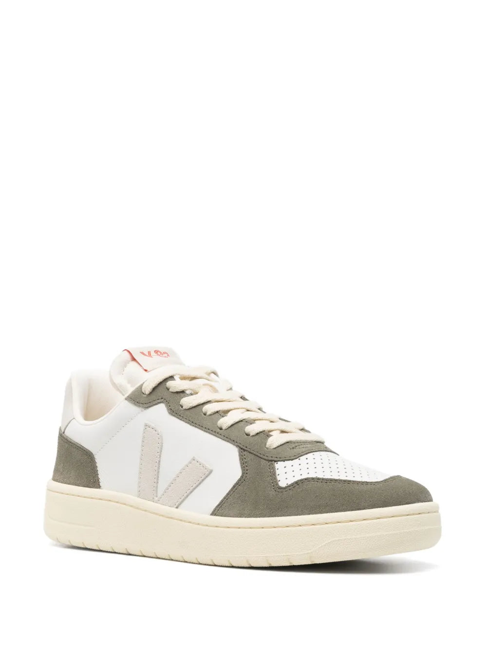 Veja V-82 Sneakers