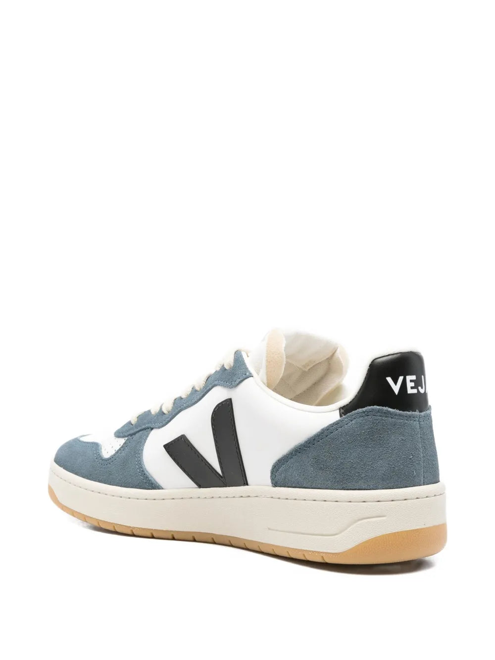 Veja Logo-Patch Suede Sneakers