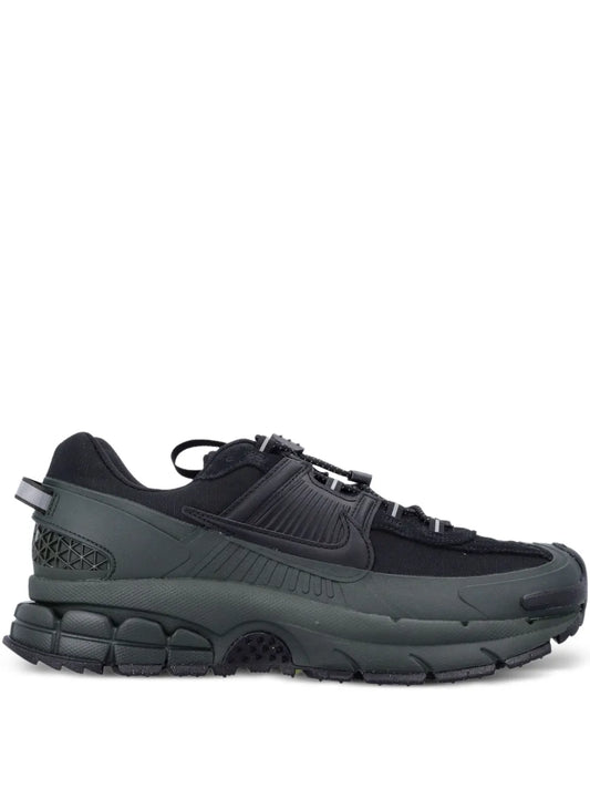 Nike Zoom Vomero Trainers