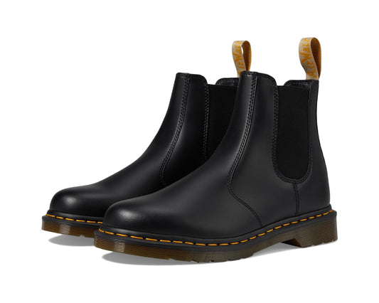 Unisex Dr. Martens 2976 Vegan Chelsea Boot Black Felix Rub Off