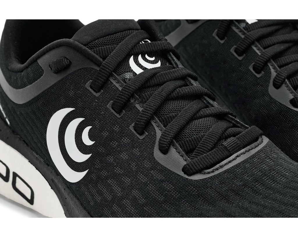 Men's Topo Athletic Specter 2 Black/White